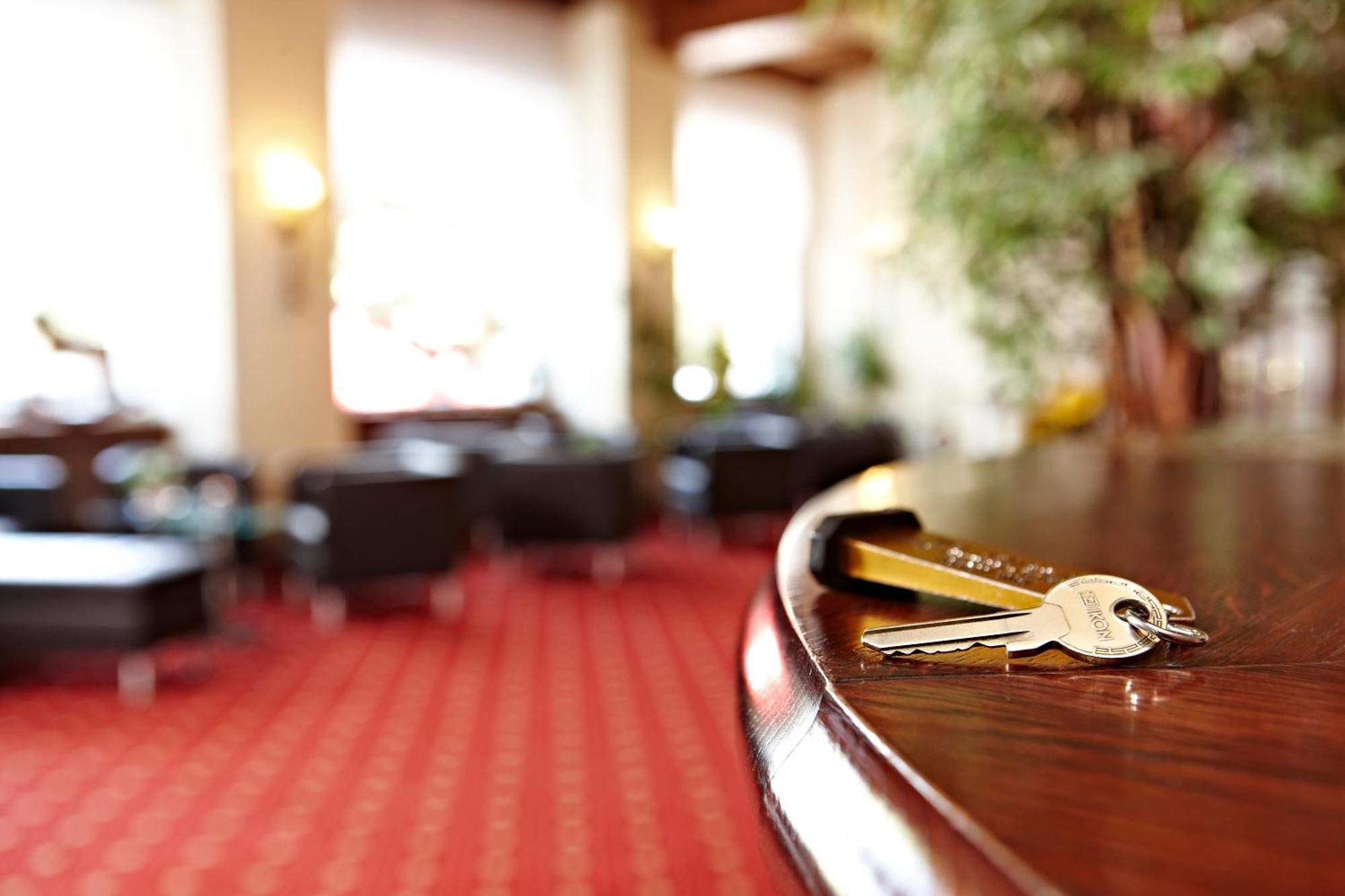 Hotel Vier Jahreszeiten Garmisch-Partenkirchen Kültér fotó